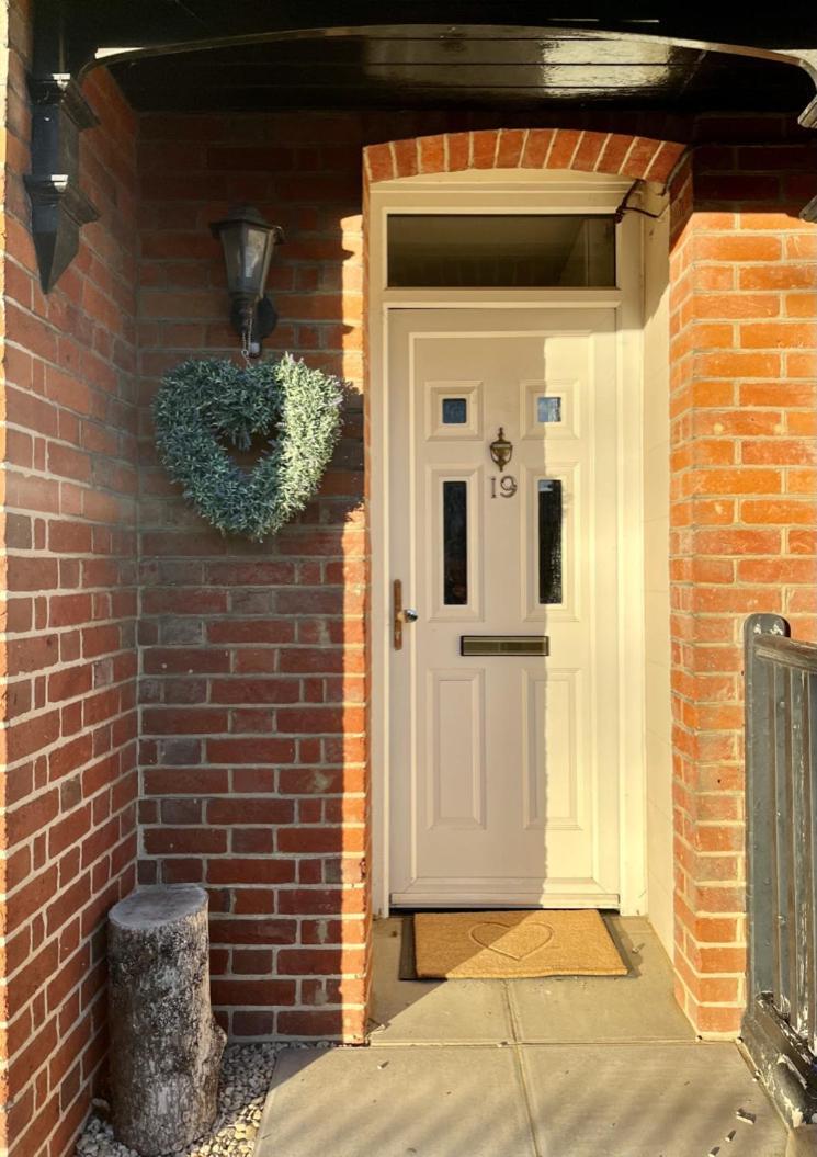 Spacious Two-Bedrooms House, Private Parking, Contractors, Relocators Oxford Exterior foto